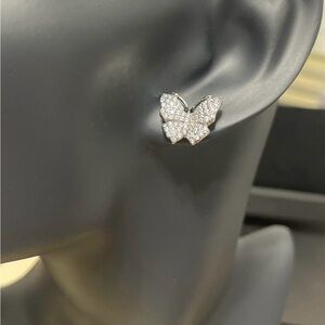 Butterfly Earrings / Aretes de Mariposa